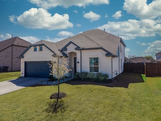 625 Ardsley Ln, Forney, TX 75126