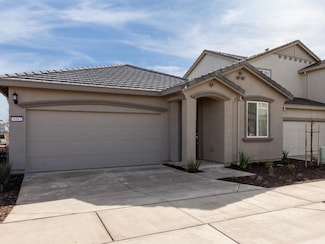 9492 Del Seis Dr, Sacramento, CA 95829