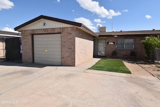 10666 Cardigan Dr, El Paso, TX 79935