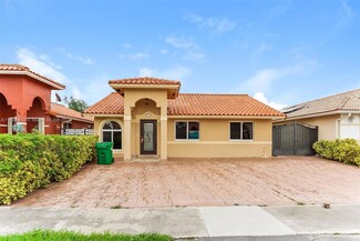 8824 NW 110th Ln, Hialeah, FL 33018
