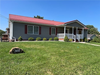 360 Prospect Cir, New Kensington, PA 15068