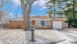 8 Normandy Place, Champaign, IL 61821