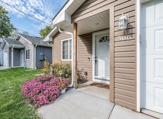 506 Curtis St, Council Bluffs, IA 51503