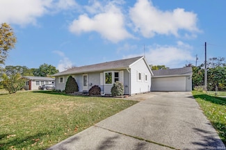 2822 Barnhart Ave, Fort Wayne, IN 46805
