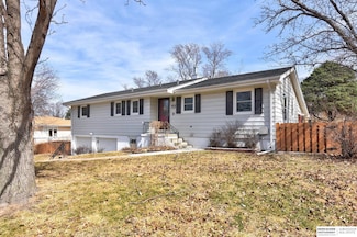 2931 S 114th St, Omaha, NE 68144
