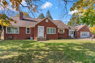 533 Gillett Rd, Spencerport, NY 14559