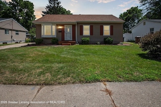3207 Sunderland Rd, Lansing, MI 48911