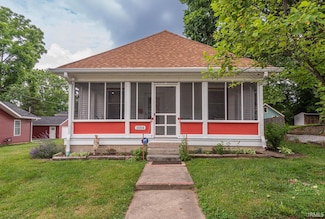 1004 S Lincoln St, Bloomington, IN 47401