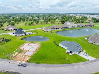 9 Le Triomphe Pkwy, Broussard, LA 70518