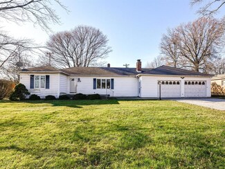 202 S Linden Ln, Sheridan, IN 46069