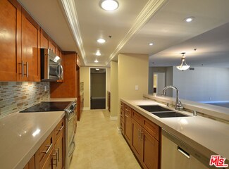 10660 Wilshire Blvd Unit 705, Los Angeles, CA 90024
