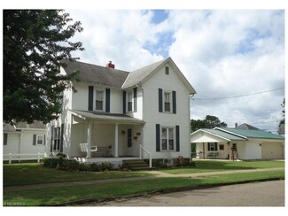 502 Heller Dr, Newcomerstown, OH 43832