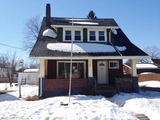 341 16th St, Conneaut, OH 44030