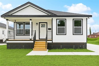 2305 Weyer St, Gretna, LA 70053