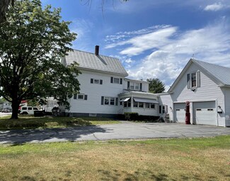 18 Jewett St, Skowhegan, ME 04976