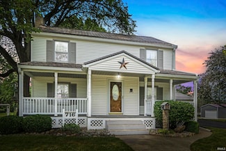 716 S Peters St, Garrett, IN 46738