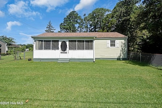 1311 Hazel Ave, New Bern, NC 28560