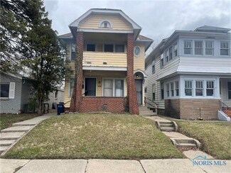 1122 Parkside Blvd, Toledo, OH 43607