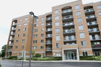 6815 N Milwaukee Ave Unit 402, Niles, IL 60714