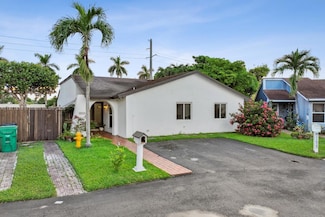 3250 SW 116th Place, Miami, FL 33165