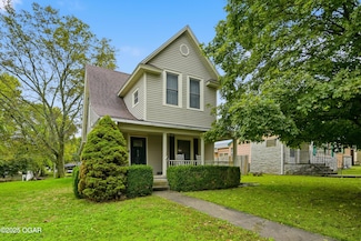 614 E Centennial Ave, Carthage, MO 64836