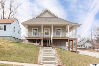 4304 Miami St, Omaha, NE 68111