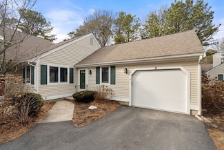 2 Pacific Ave, Mashpee, MA 02649