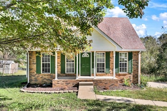 570 Barney Ln, Clarksville, TN 37042