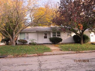 1215 Deborah Ave, Rockford, IL 61103