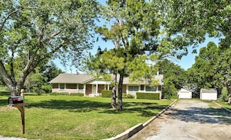 9405 Weeping Willow Way, Edmond, OK 73034