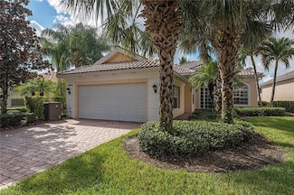 5032 Jarvis Ln, Naples, FL 34119