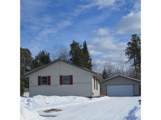 50 Elm Blvd, Babbitt, MN 55706