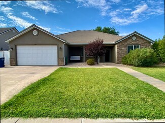 635 W 300 S, Hurricane, UT 84737