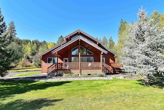 3887 Fairway Ct, New Meadows, ID 83654