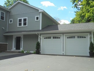 11 Broadway Unit 1, Stoneham, MA 02180