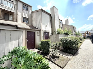1083 Country Place Dr Unit 28, Houston, TX 77079
