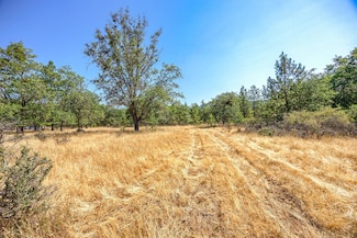 TL 800 Monument Dr, Grants Pass, OR 97526