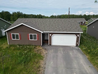 1607 Bronco Ln, North Pole, AK 99705