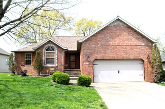 1827 W Lennox Dr, Springfield, MO 65810