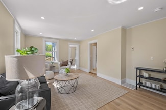 558 High St, West Gardiner, ME 04345