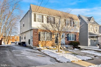 151 Saint Charles St, Drexel Hill, PA 19026