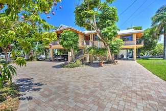 22865 Redfish Ln, Summerland Key, FL 33042