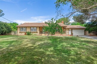 42631 51st St W, Lancaster, CA 93536