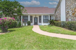 2228 Sylvan Ct, Kissimmee, FL 34746