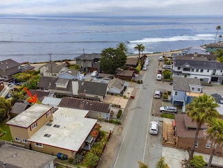 320 35th Ave, Santa Cruz, CA 95062