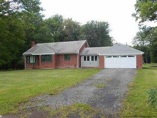 82 Brodhead Rd, West Shokan, NY 12494