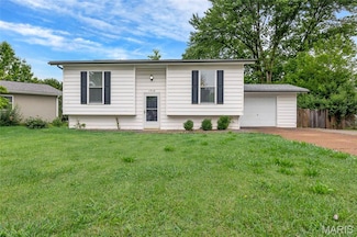 1713 Barbara Dr, Saint Charles, MO 63303