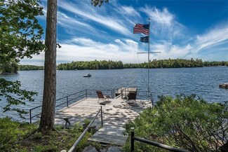 216 Lakewood Rd, Casco, ME 04015