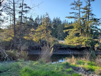 0 N Us Hwy 101 Unit 22554067, North Bend, OR 97459