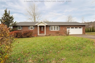 3802 Kathy Dr, Hurricane, WV 25526